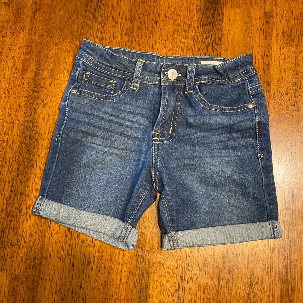 AG Adriana Goldschmidt kids jean shorts.